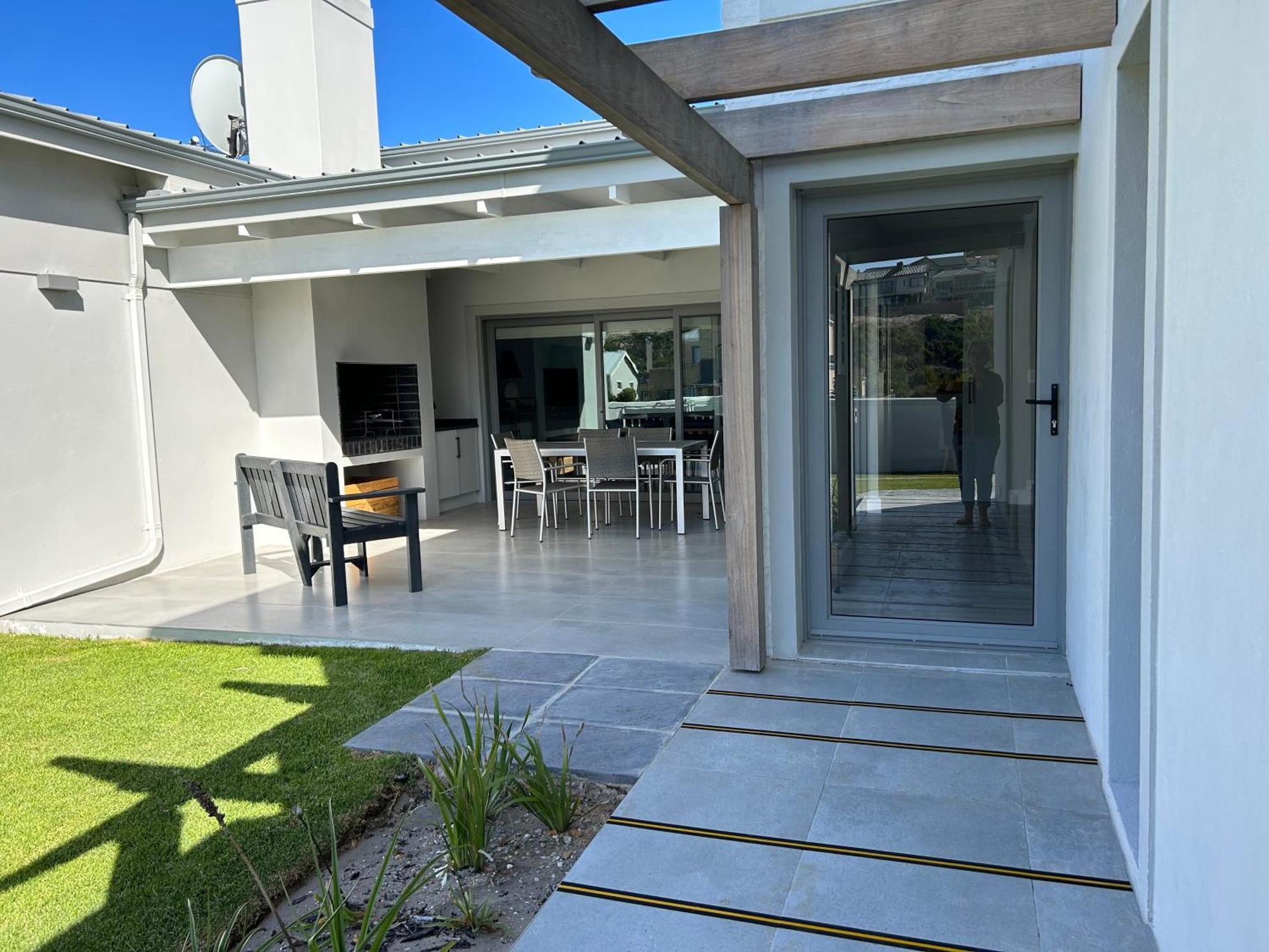 Hotel Cliff Haven Struisbaai Exterior foto